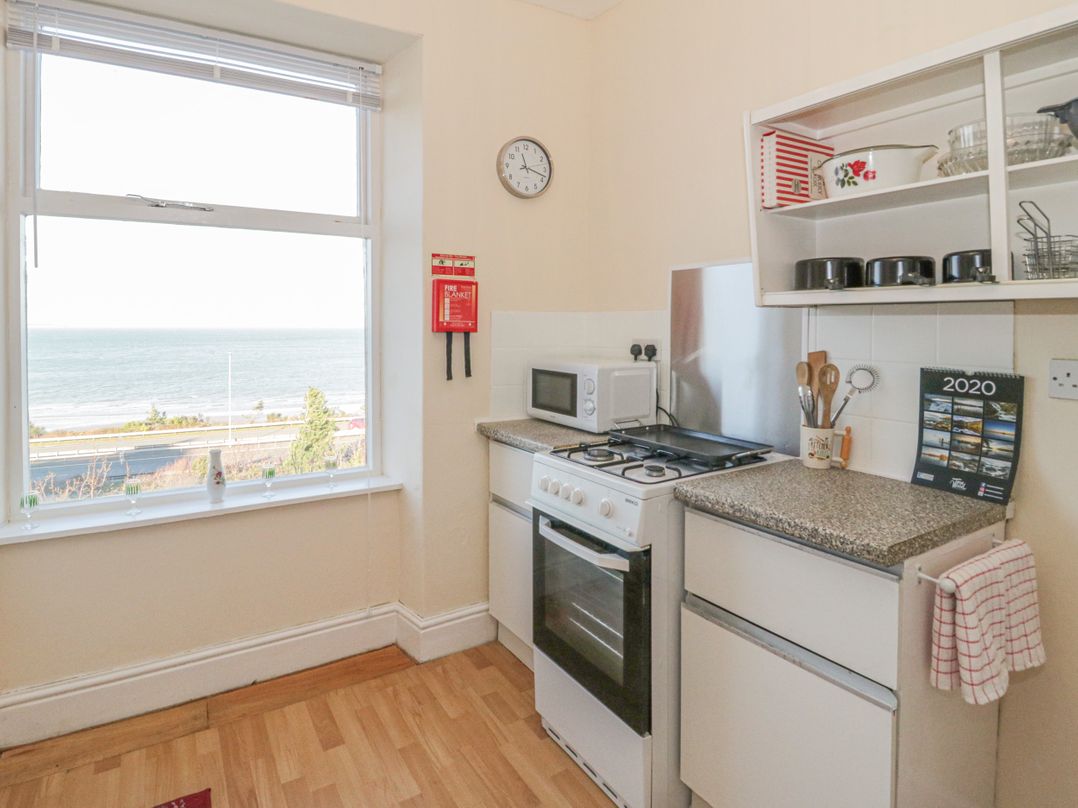 Llys Madoc, First Floor Flat