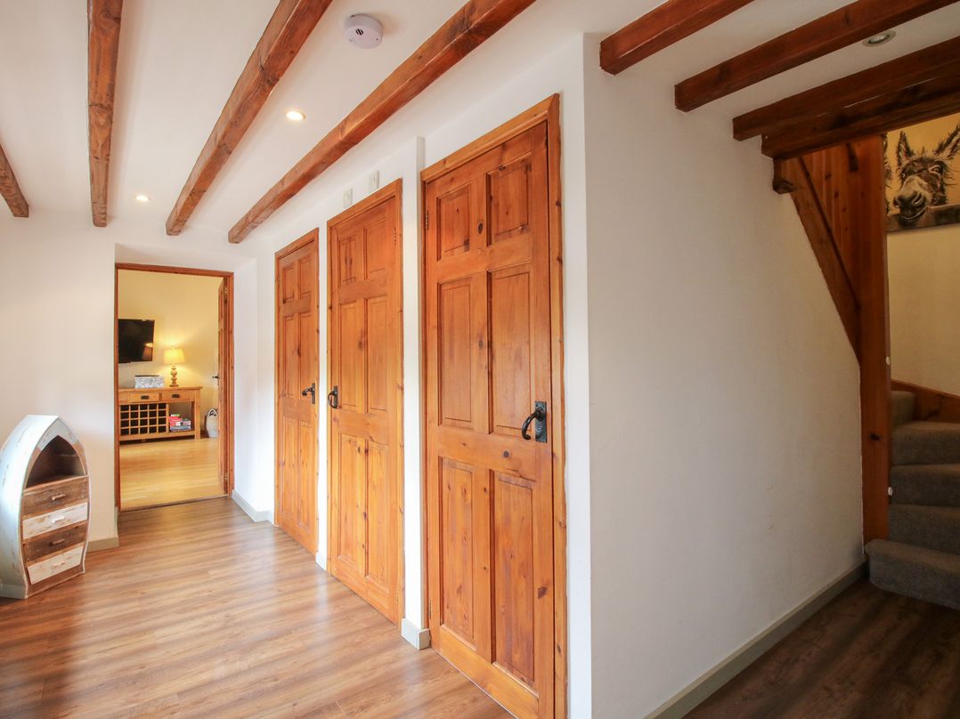 Old Hall Barn 3