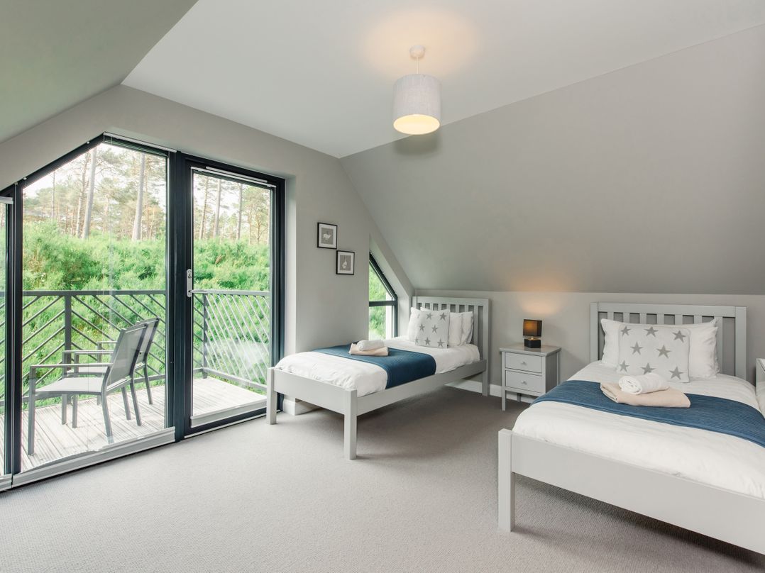 Otter Lodge