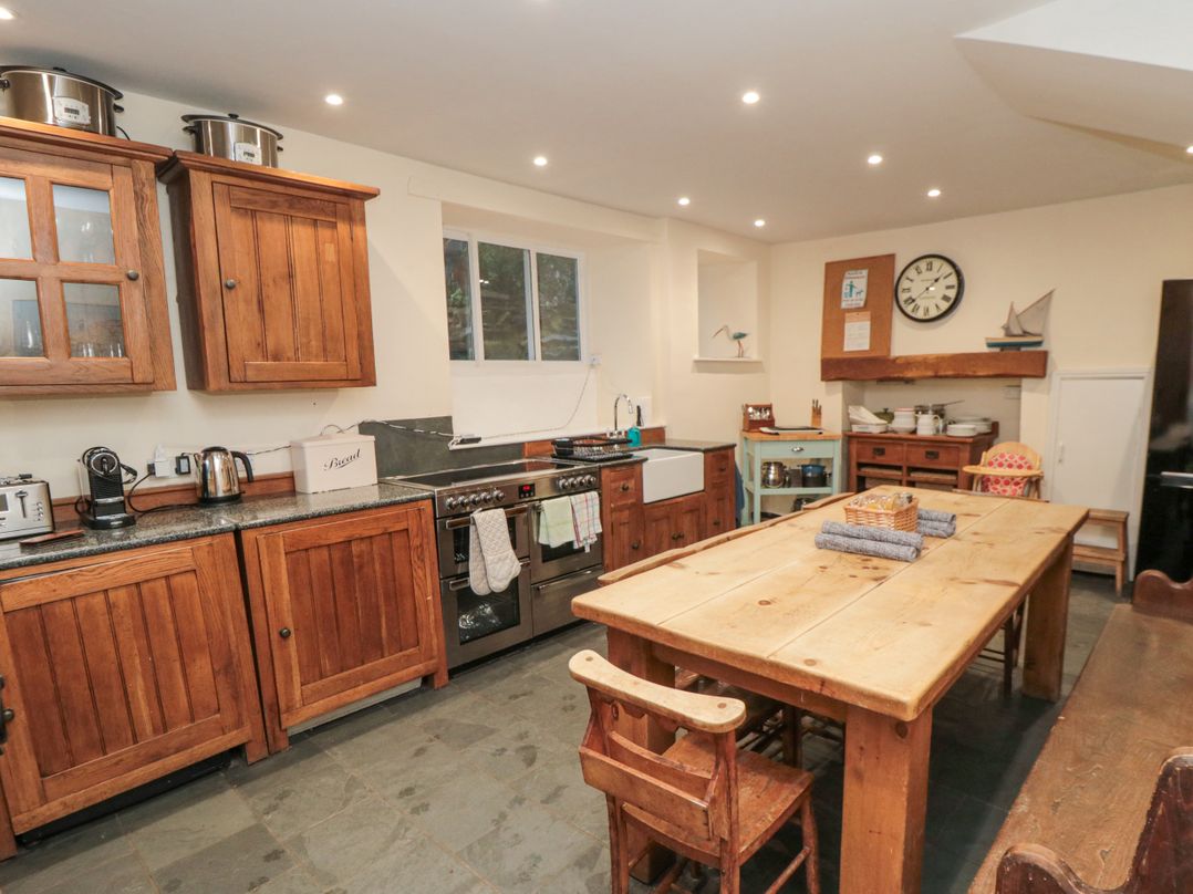 Salmon Cottage