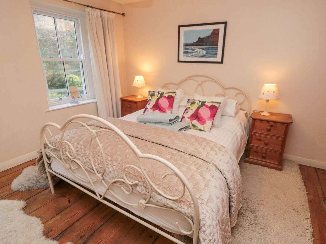 Salmon Cottage