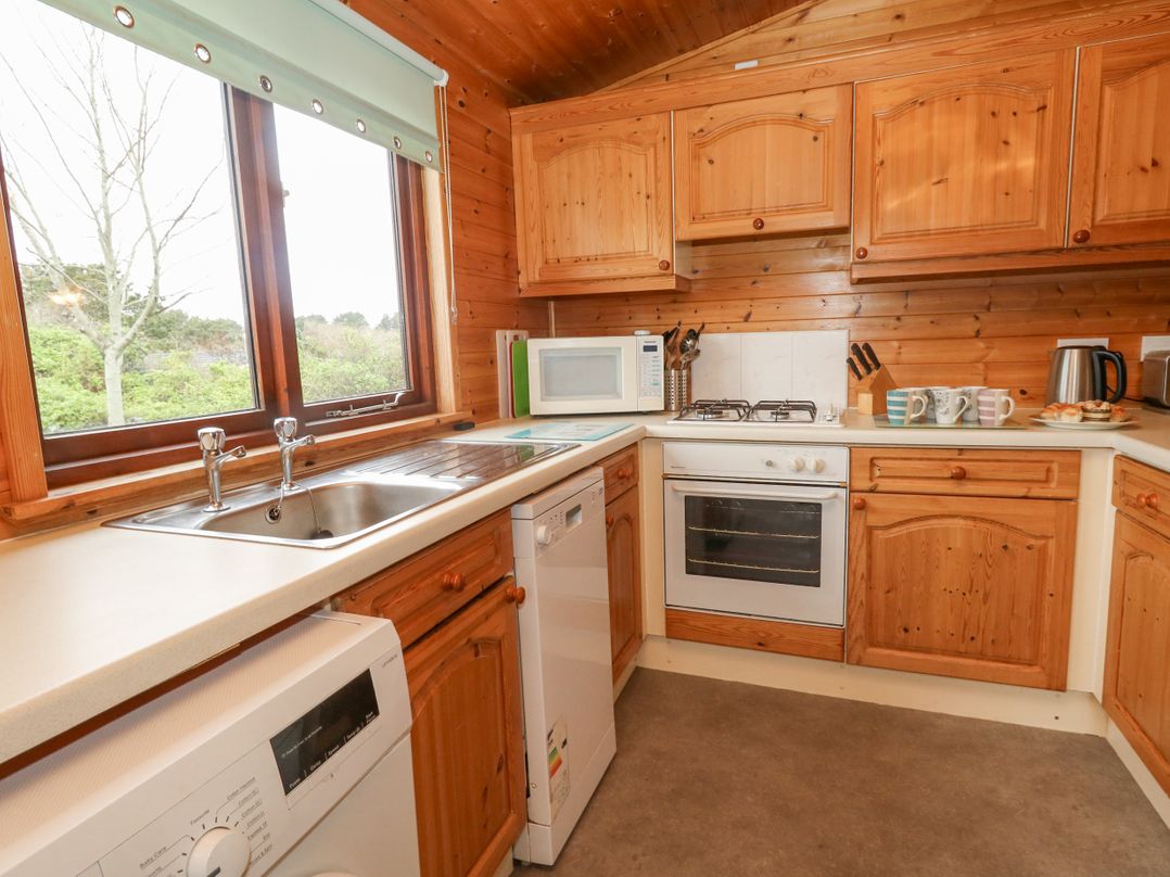 16 Amber Wood Lodge
