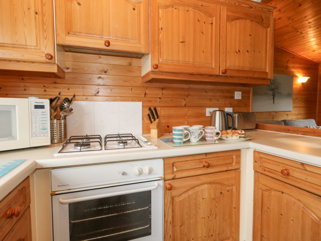 16 Amber Wood Lodge