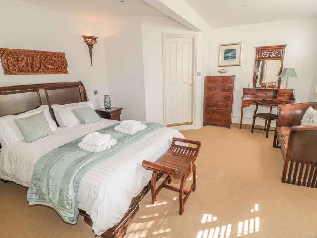 Fawcet House in Whitby, North Yorkshire Cottages & Lodges