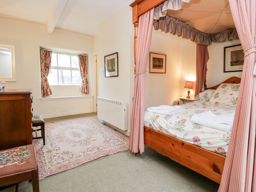 Longlands The Coach House