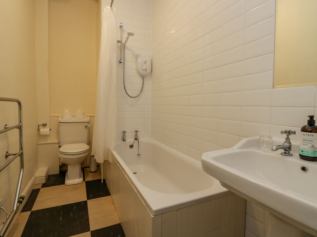 Longlands Groom's Quarters