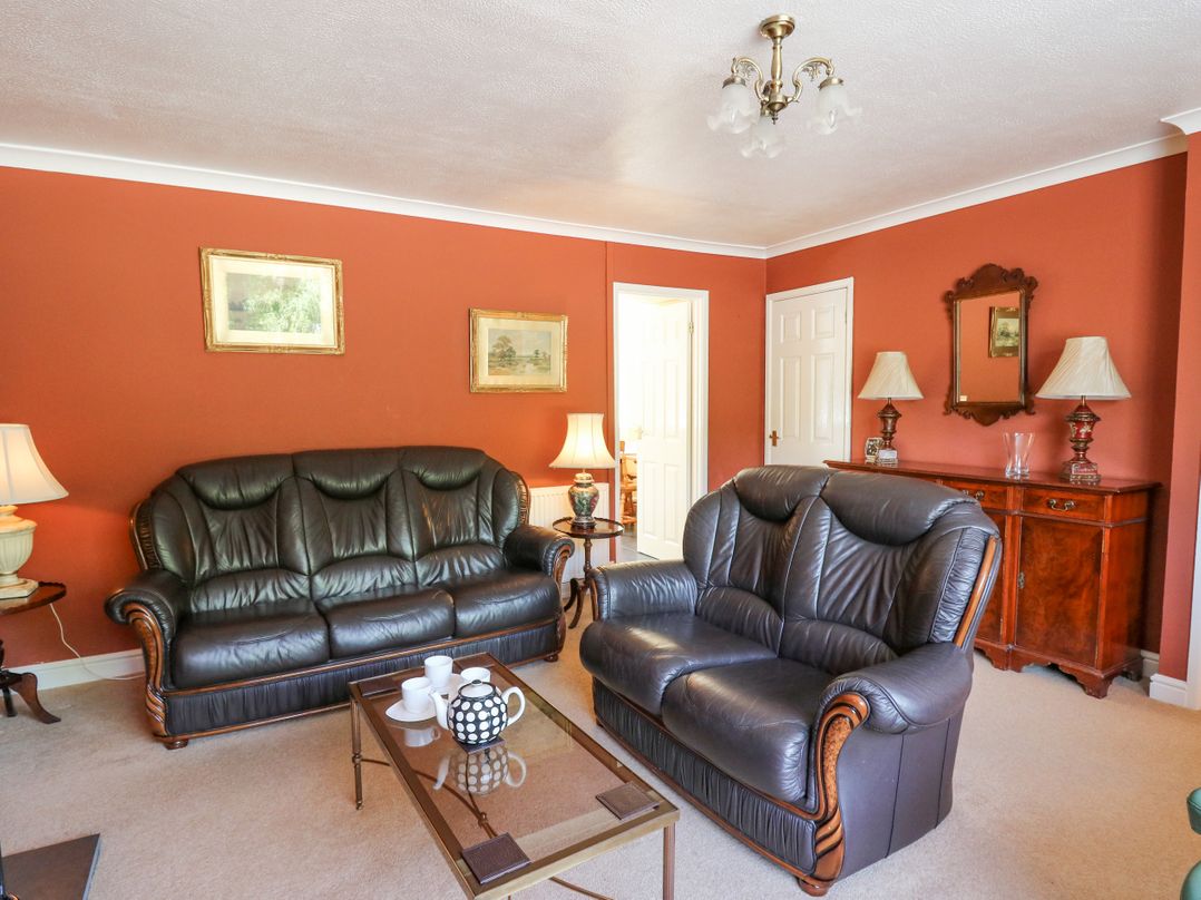 Britannia Cottage