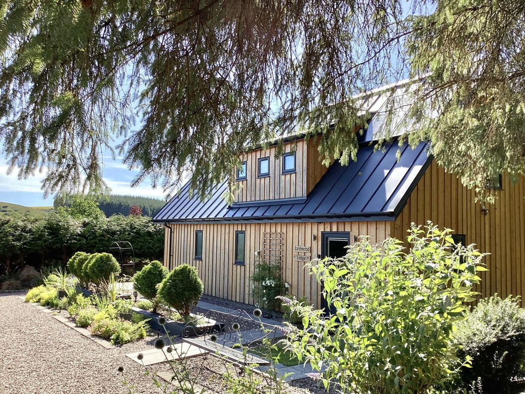 Larchwood Lodge
