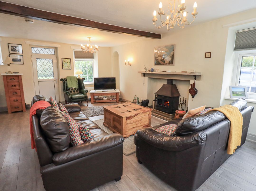 Smithy Cottage at Bowland Bridge