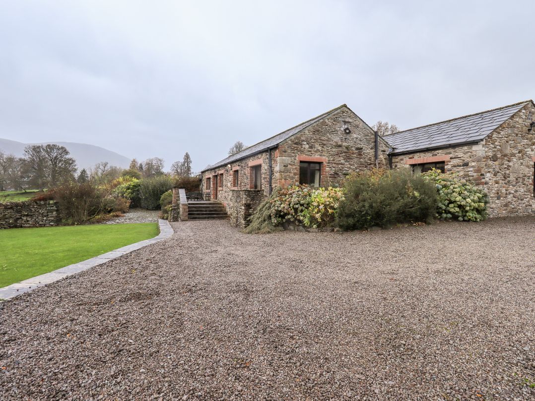 Low House