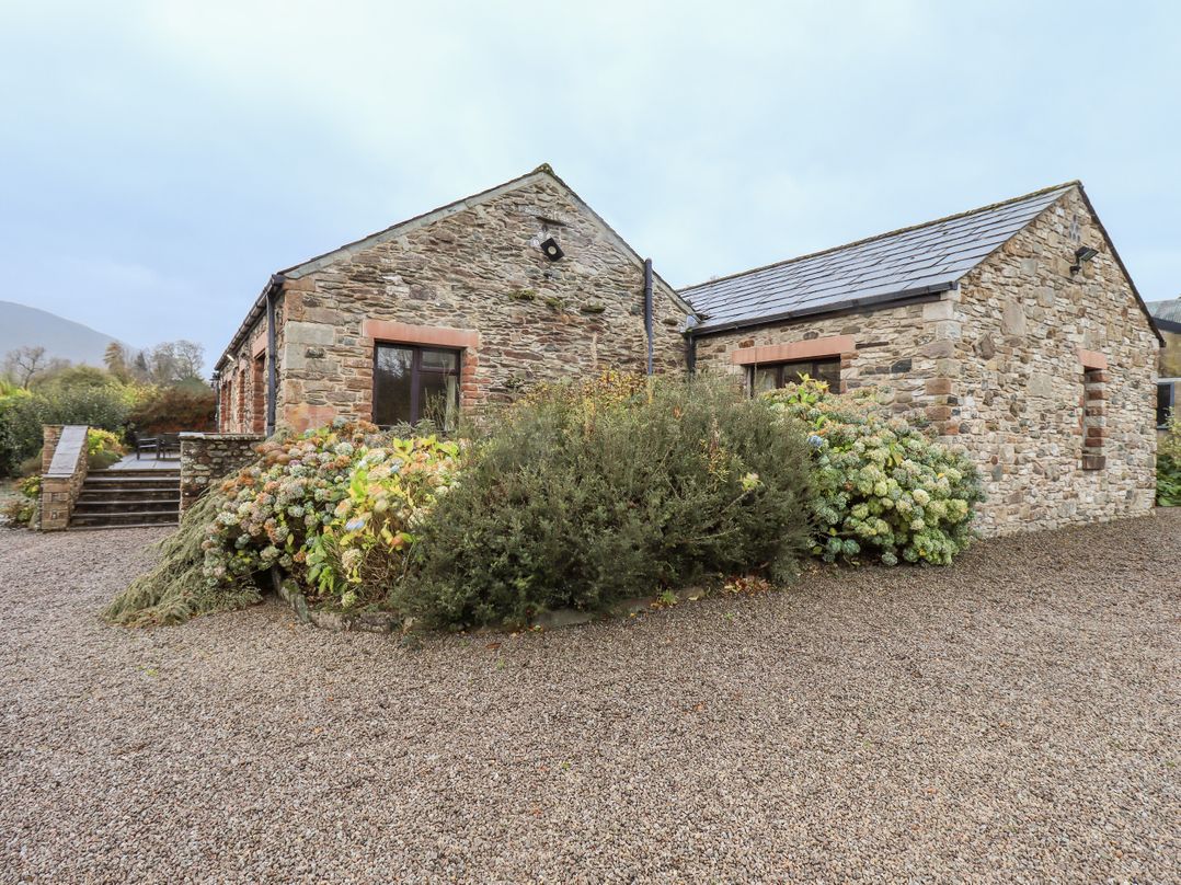 Low House