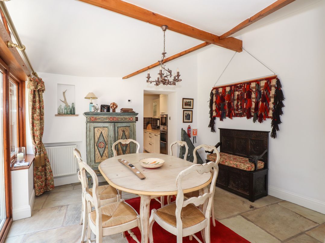 Hodge How Cottage