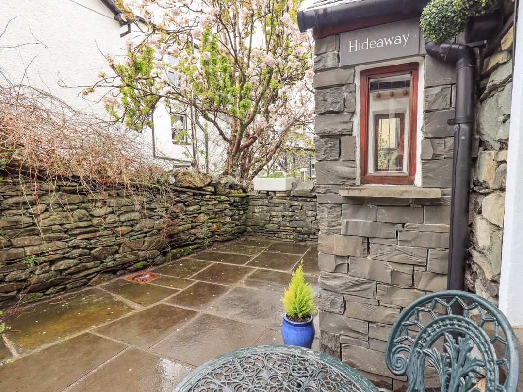 Hideaway Cottage