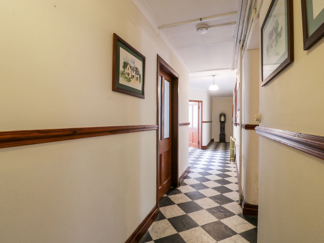 Apartment 2