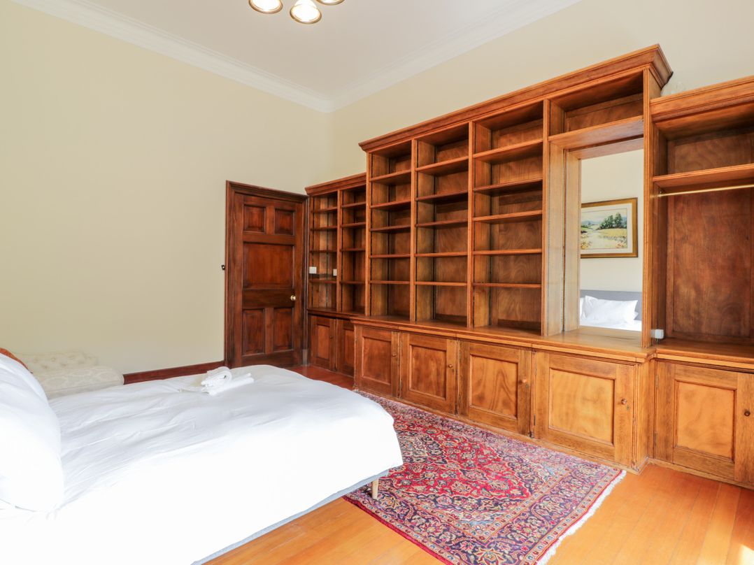 Apartment 2