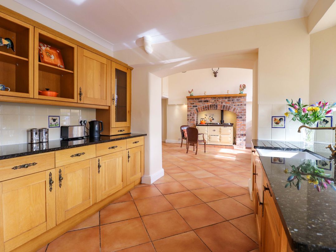 Rob Roy Apartment
