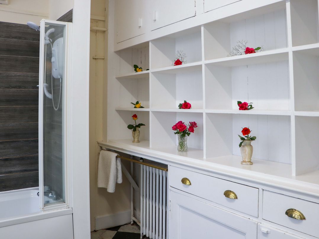 Rob Roy Apartment