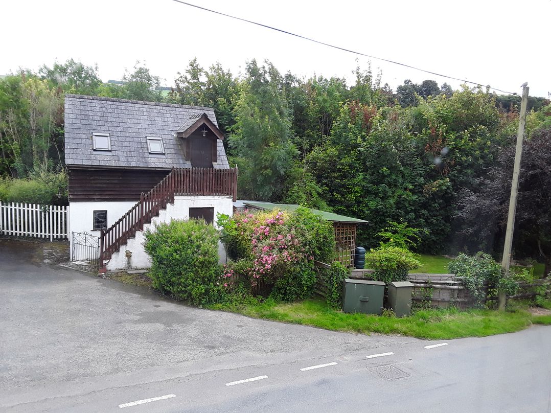 Violet Cottage