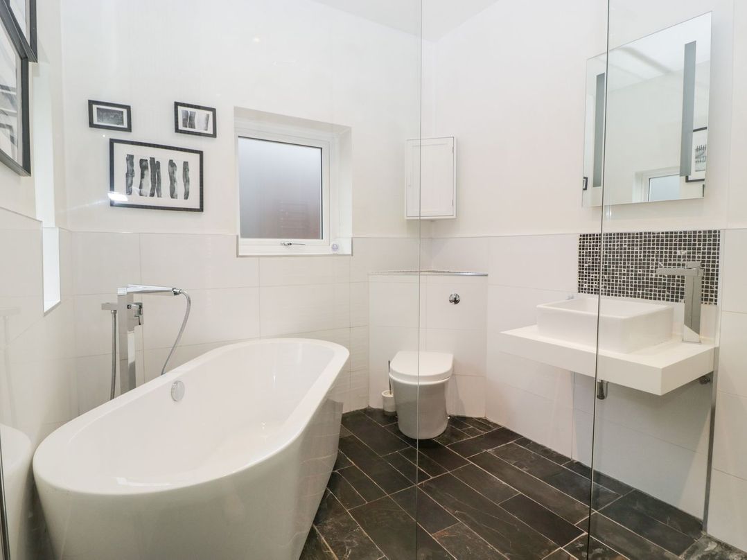 Tree of Life House, Number 27 Bere Lane