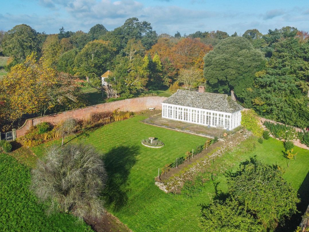 The Generals Quarters