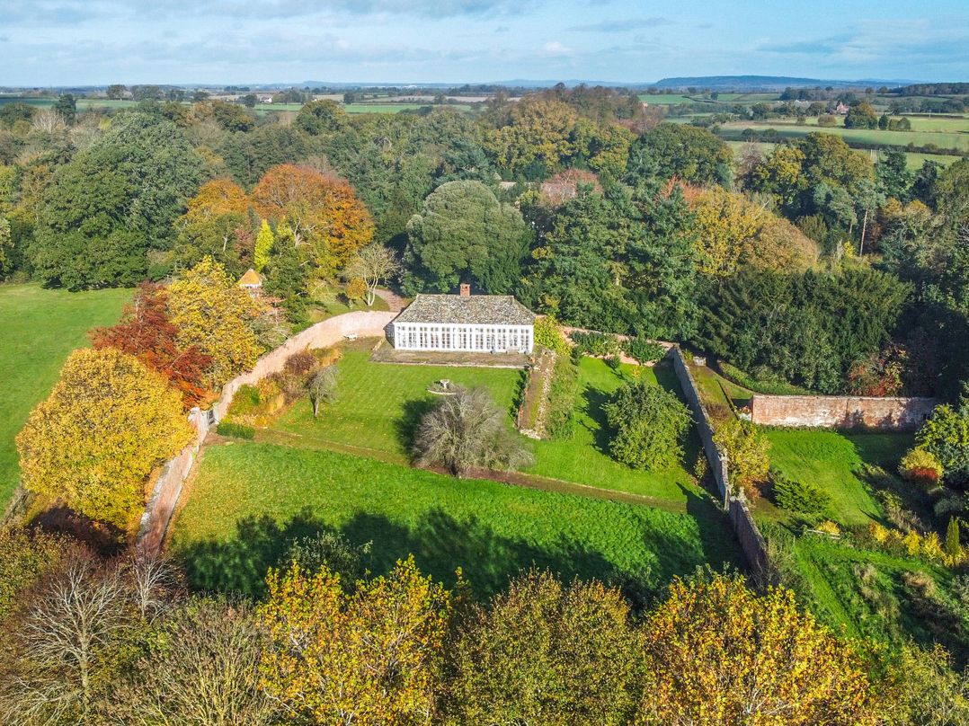 The Generals Quarters