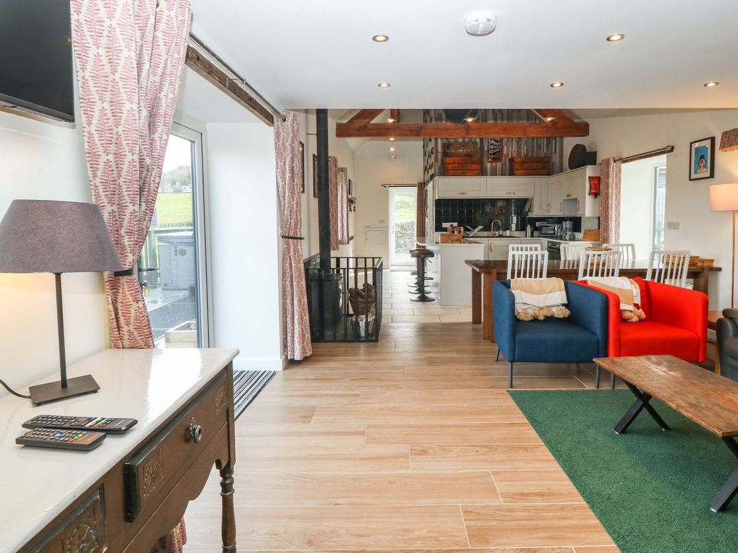 Y Granar (The Granary