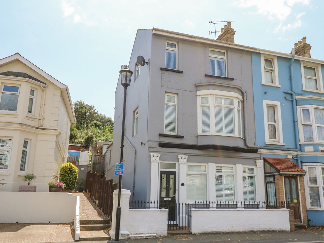 7 Hope Road