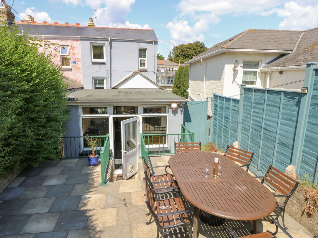 7 Hope Road
