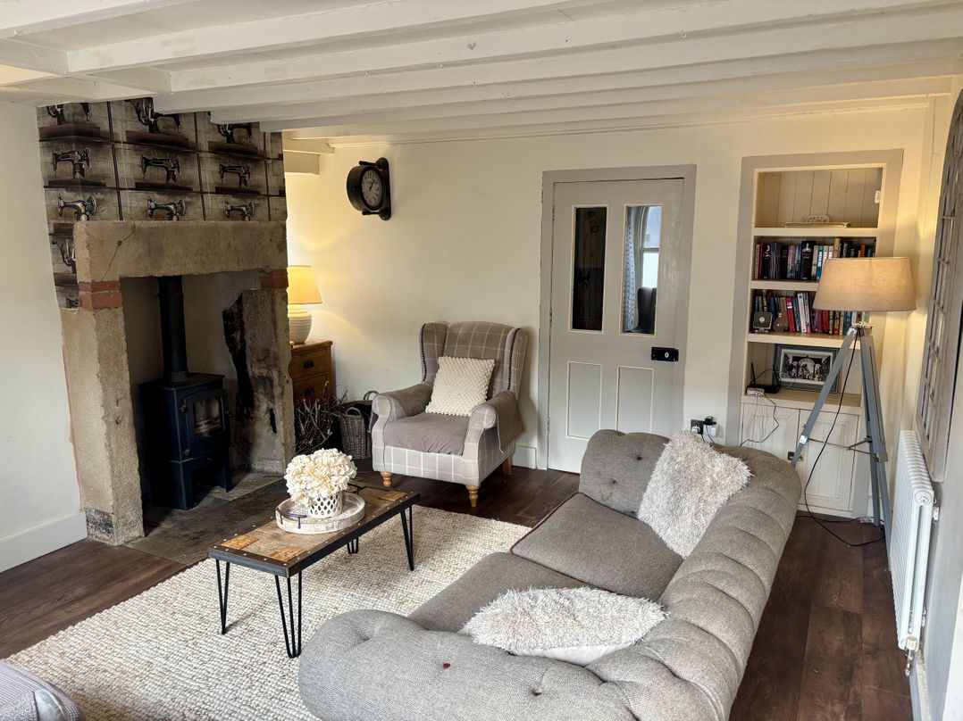 Coupling Cottage