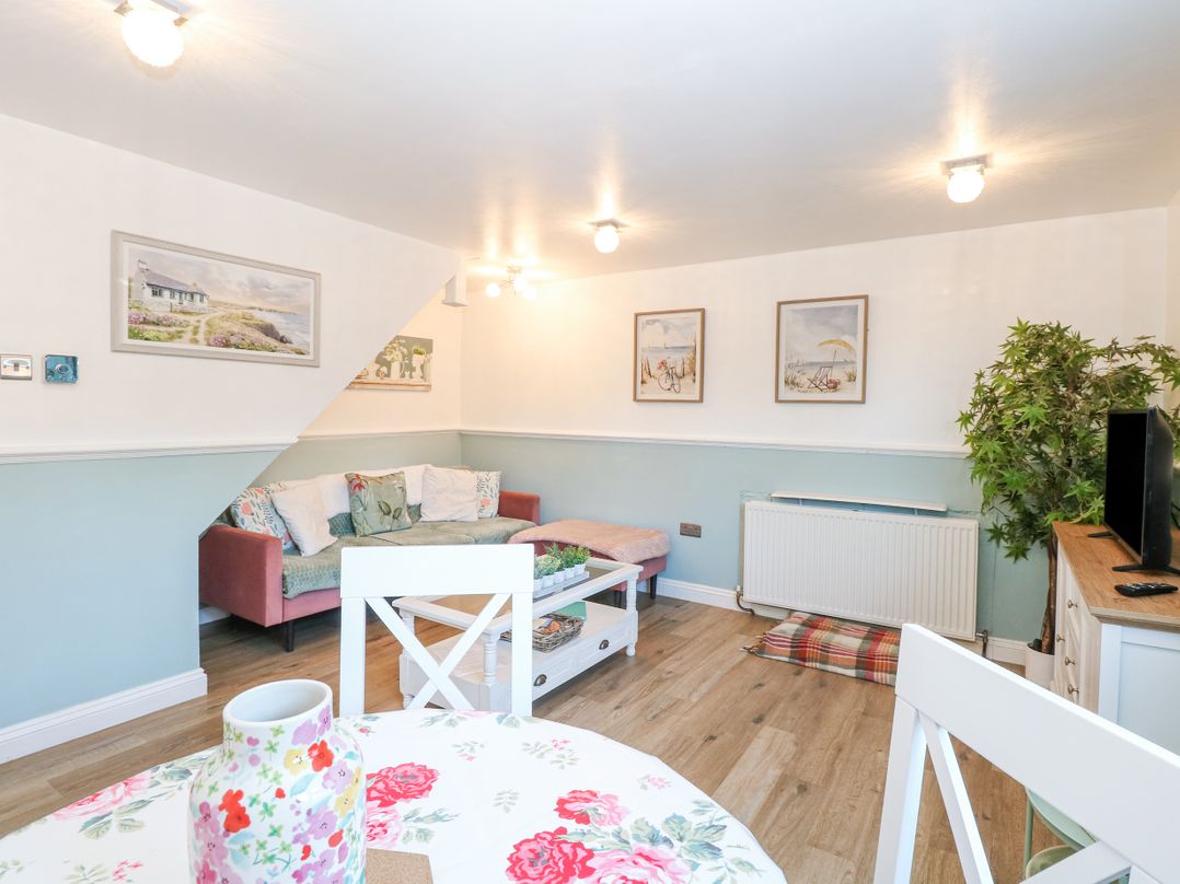 Hideaway Cottage