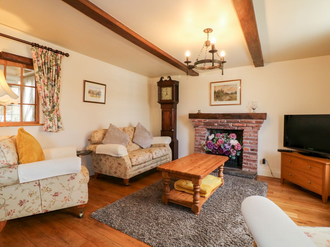Mill Farm - The Farmhouse