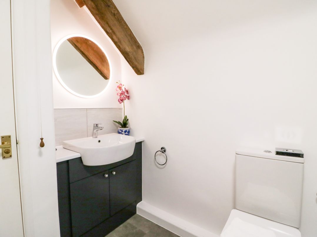 Chestnut Cottage, Rodden