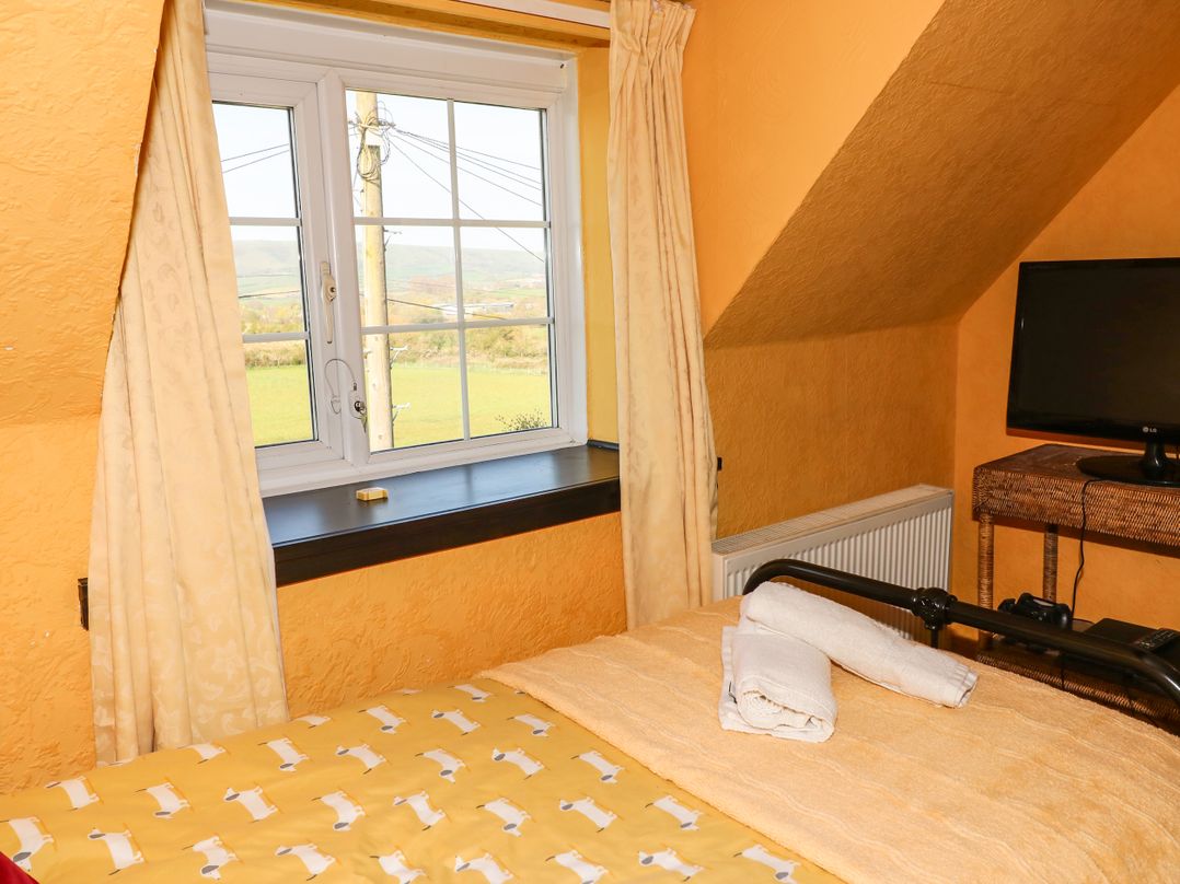 Higgledy Piggledy Cottage