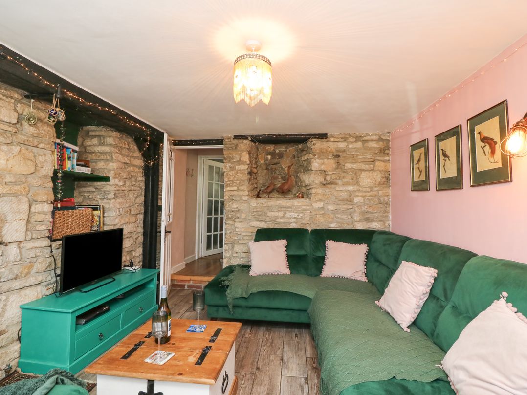 Higgledy Piggledy Cottage