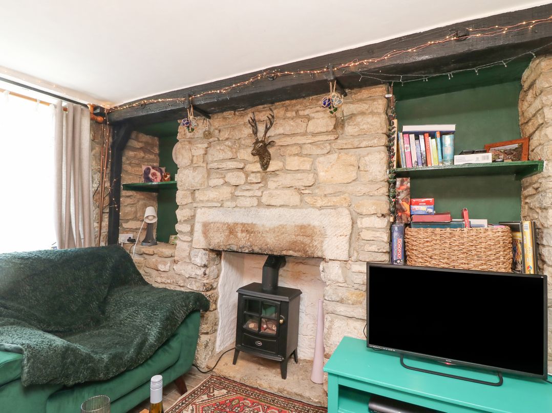 Higgledy Piggledy Cottage