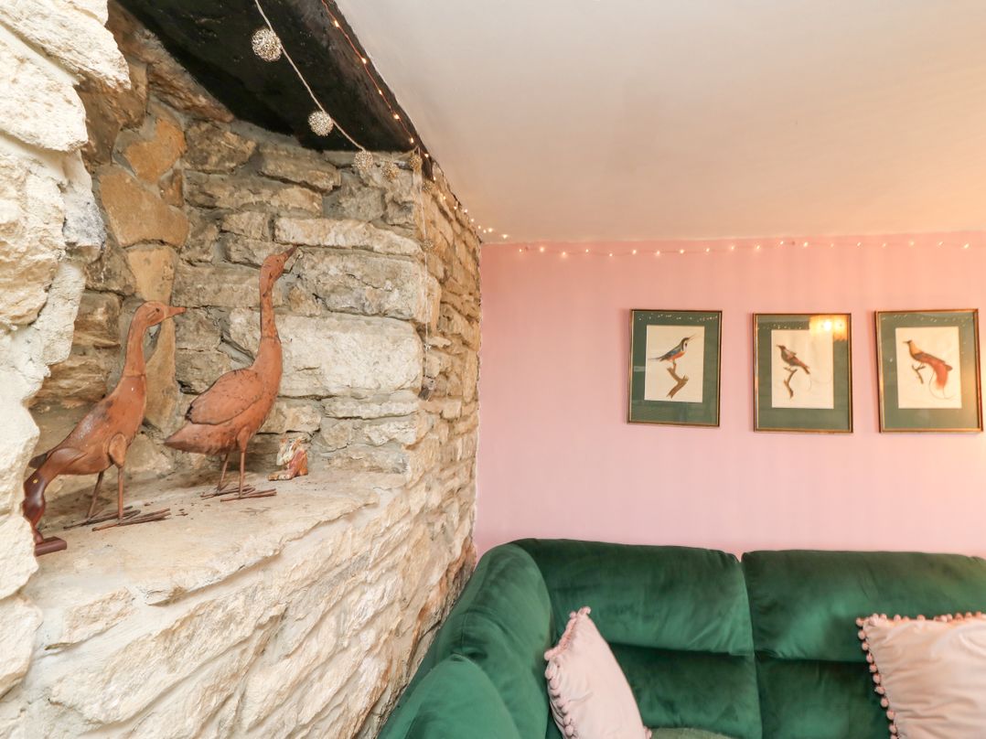 Higgledy Piggledy Cottage
