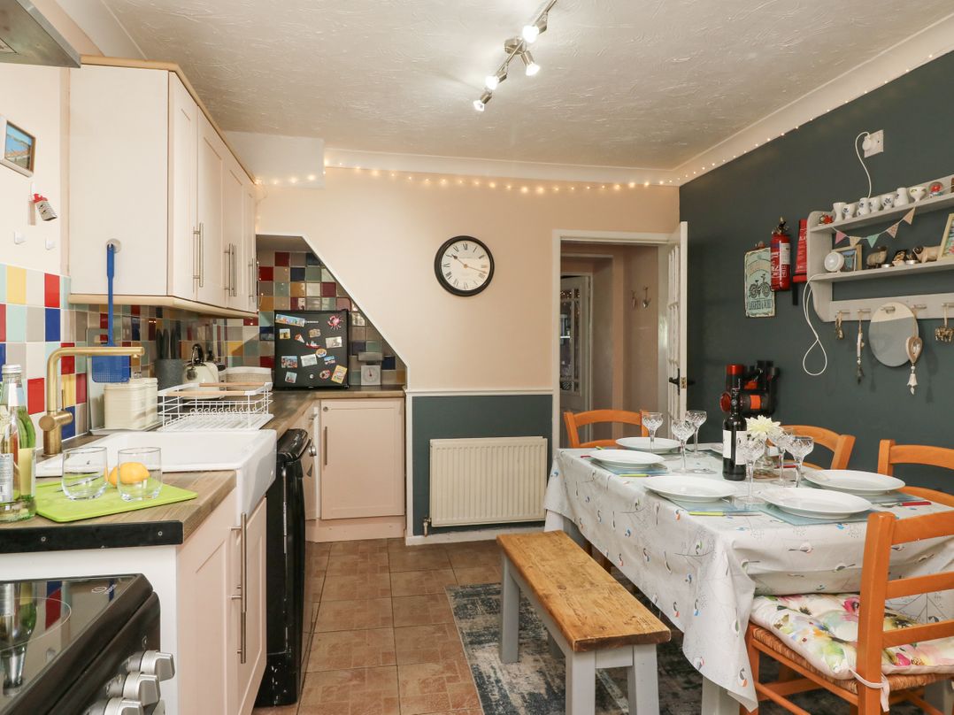 Higgledy Piggledy Cottage