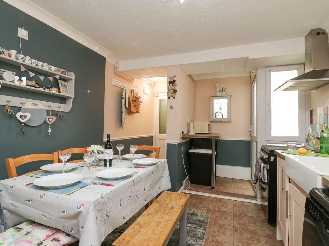 Higgledy Piggledy Cottage