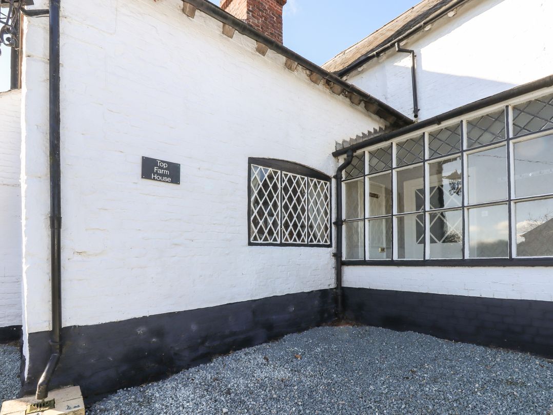 Top Farm House