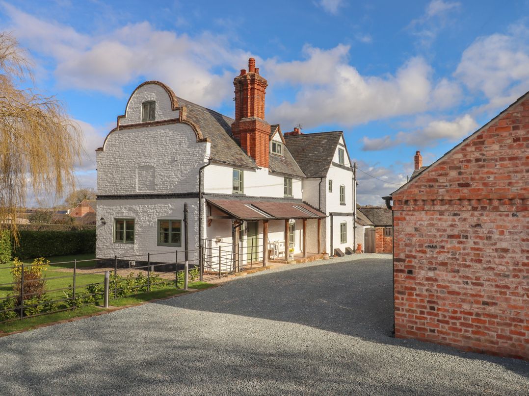Top Farm House