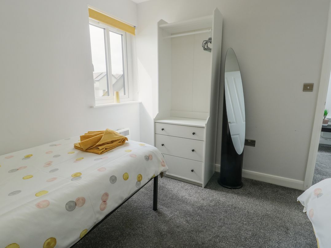 4 Parc Delfryn