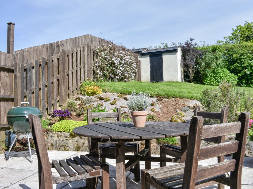 Pond Cottage