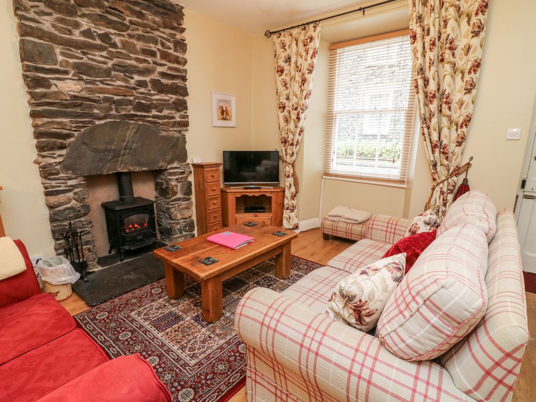 Nutkin Cottage