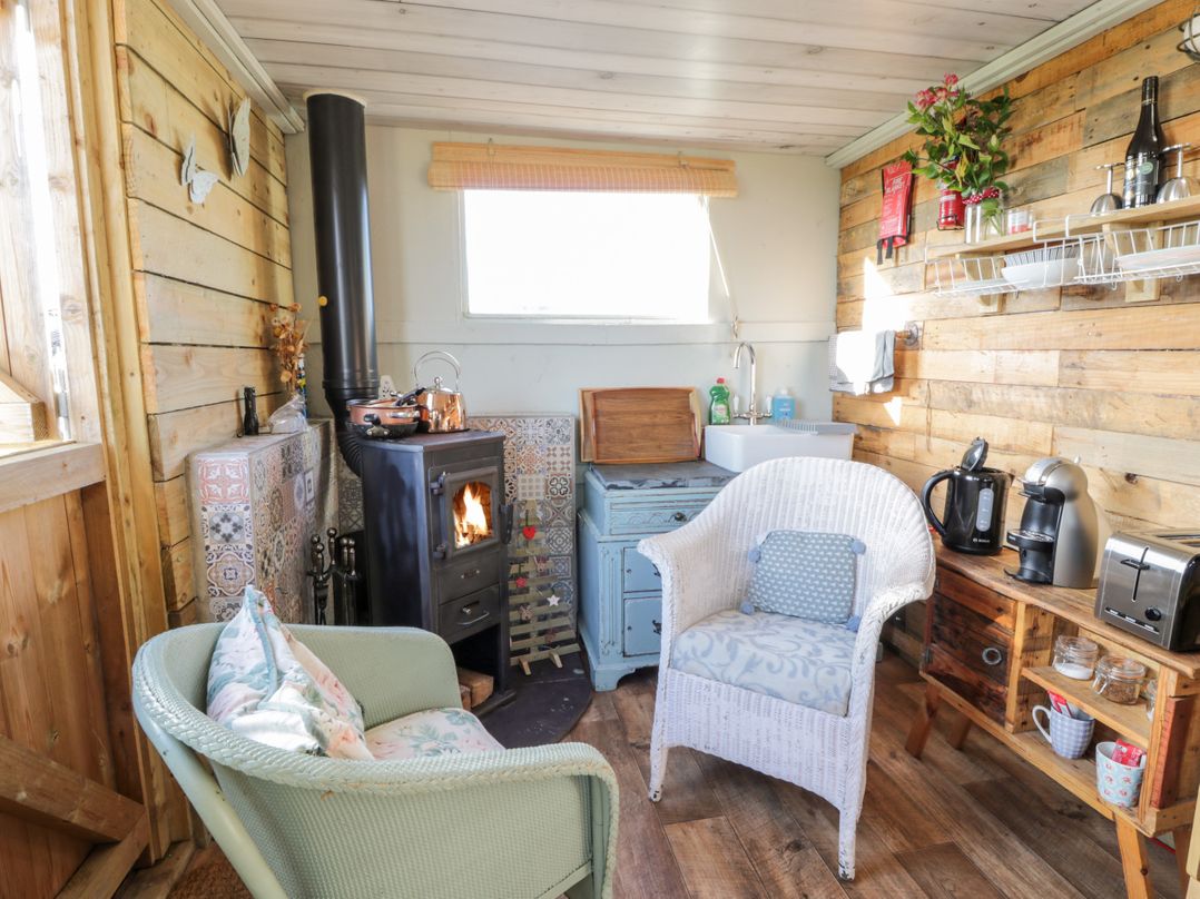 Ketburn Shepherds Hut at Balnab Farm