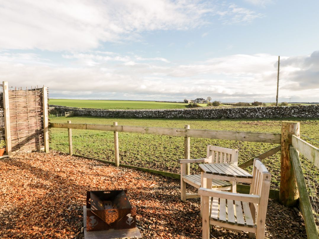 Ketburn Shepherds Hut at Balnab Farm