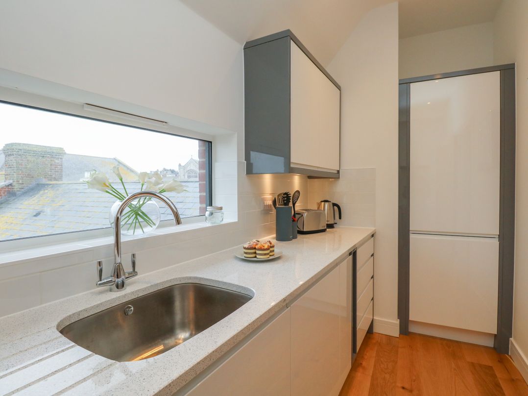 Harbourside Haven Penthouse 2