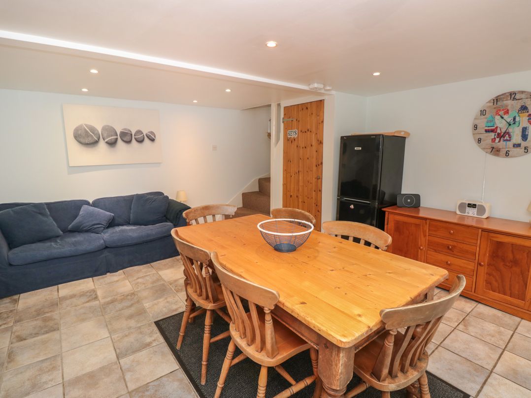 5 Fairview Road