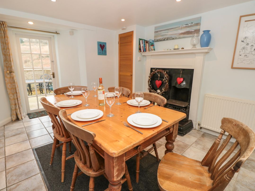 5 Fairview Road