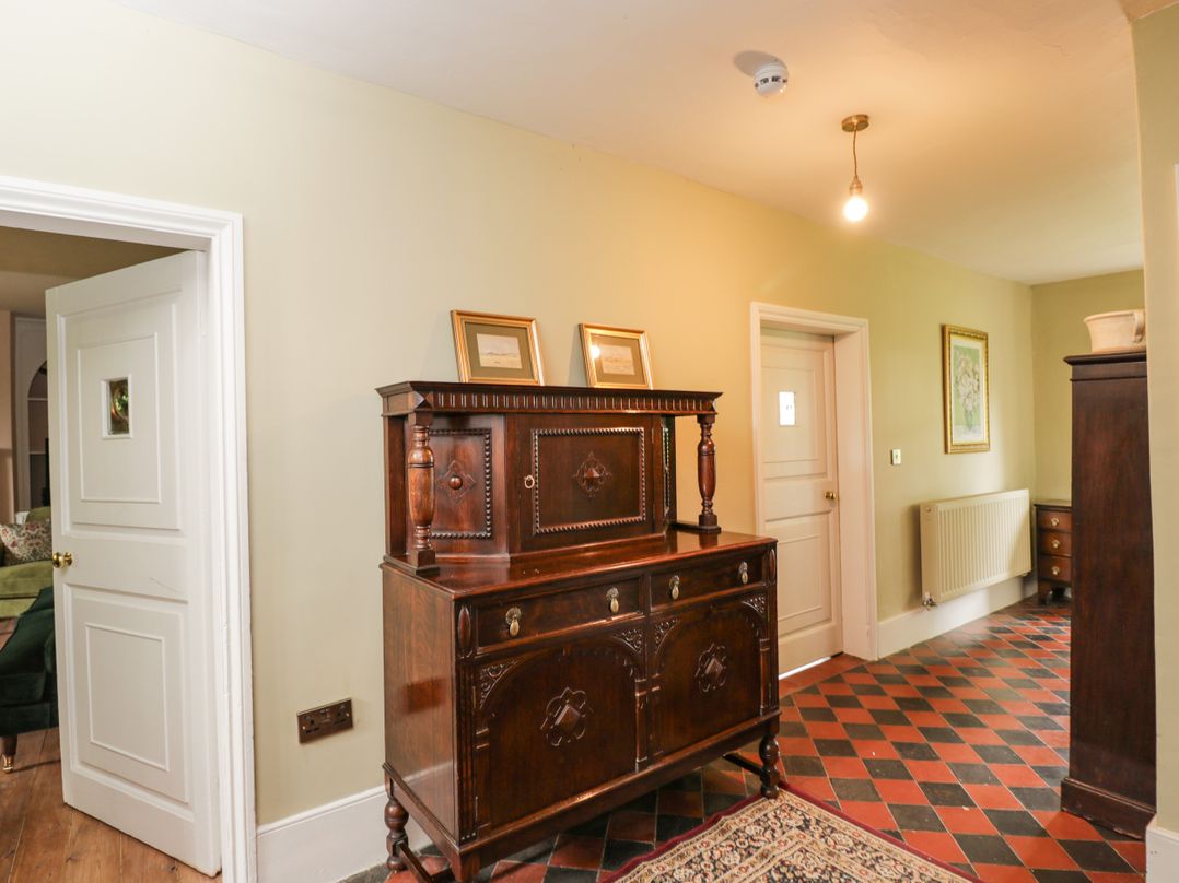Reybridge House
