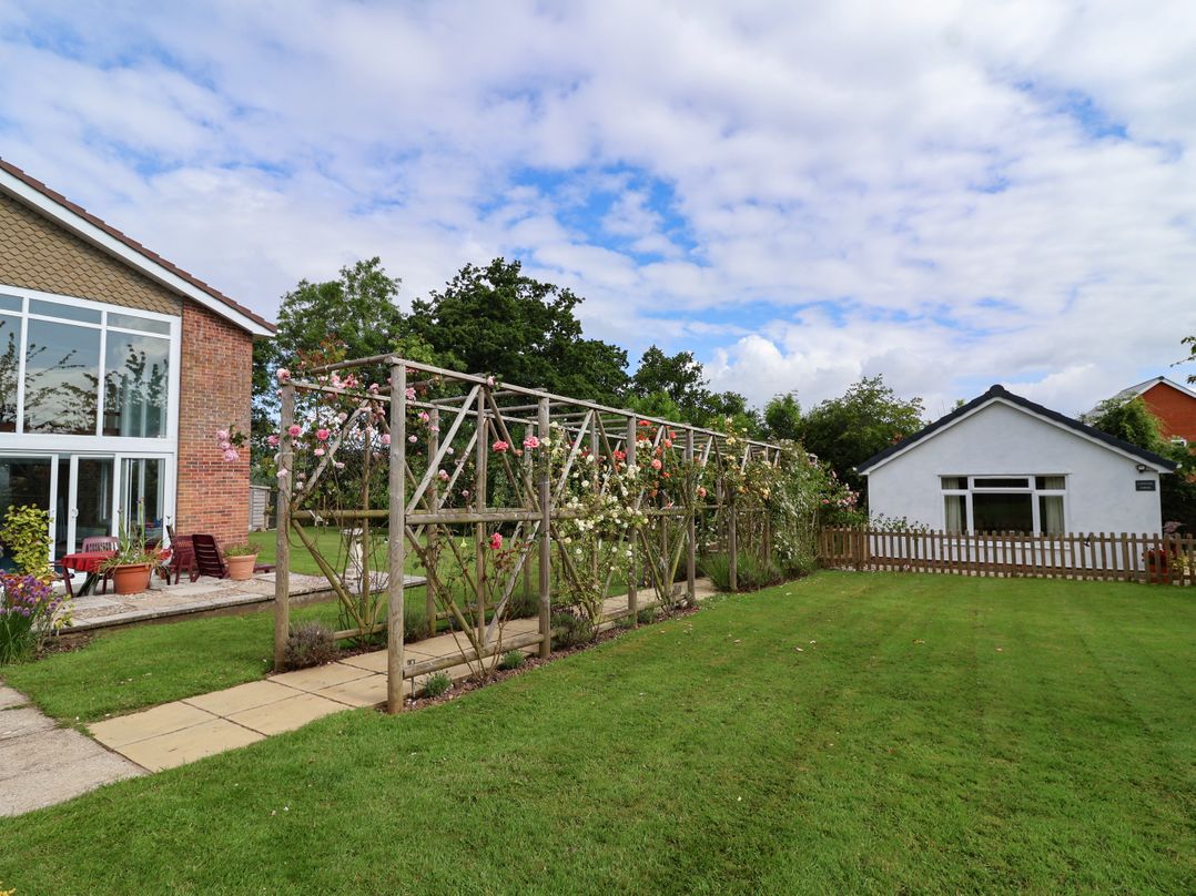 Lapwing Lodge